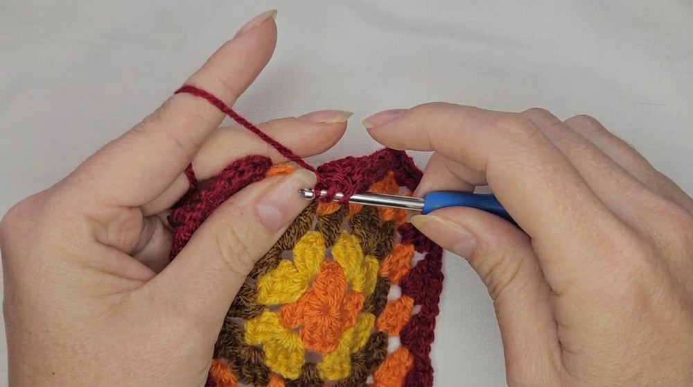 How To Crochet Pumpkin Granny Square (10)