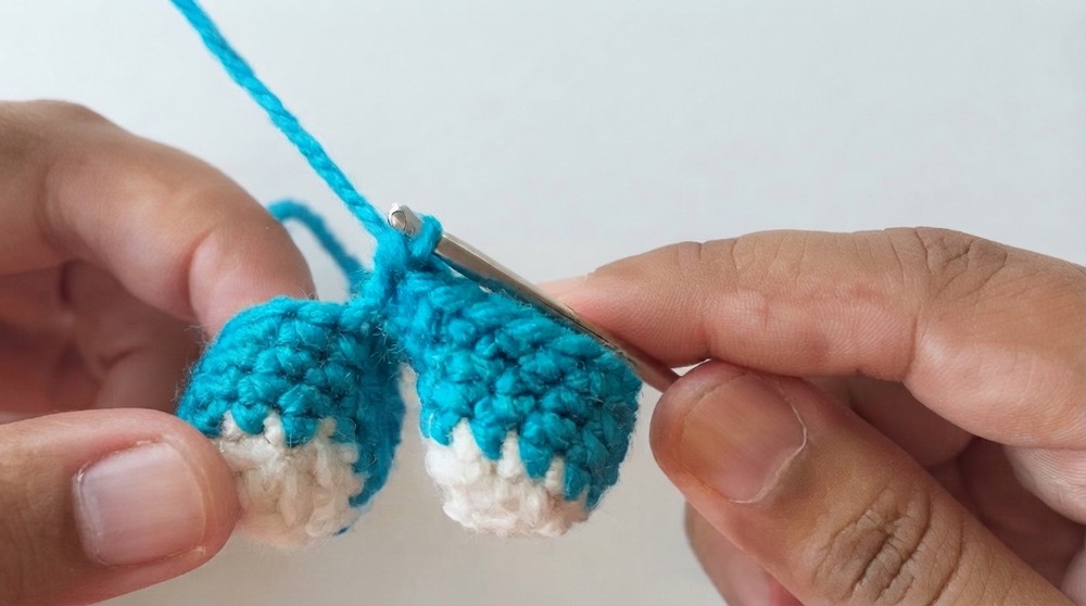 How to crochet Tiger Amigurumi Crochet small tiger Amigurumi keychain (9)