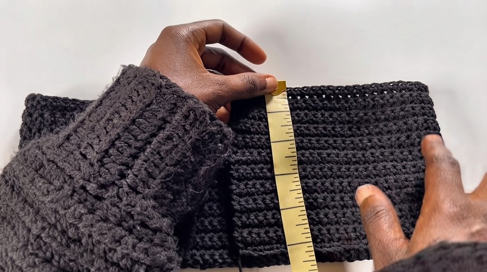 Easy Crochet Summer Mesh Asymmetric Top Tutorial (8)