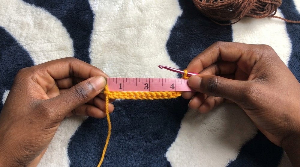 How to Crochet the Granny Stitch (1)