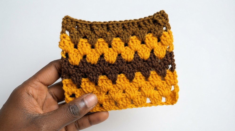 How to Crochet the Granny Stitch (3)