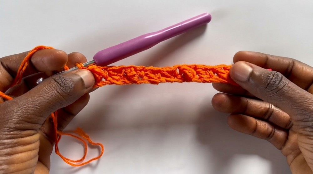 How to Crochet the Suzette Stitch (1)