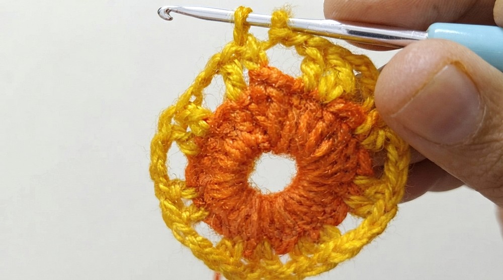Crochet Flower Place Mat, Doily, Pot Holder 5