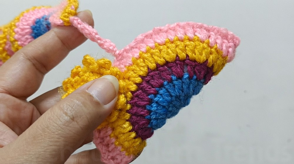 Crochet Wind Spinner, Rainbow Wind Spinner, Gifting Option (3)