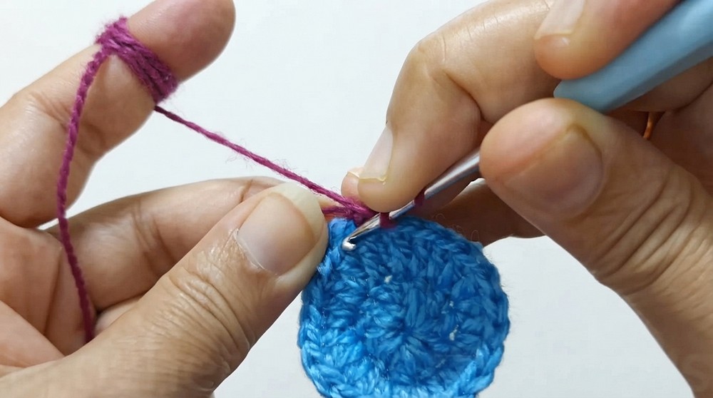 Crochet Wind Spinner, Rainbow Wind Spinner, Gifting Option (4)