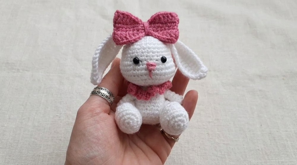 Cute Crochet Bunny Rabbit Tutorial Pattern