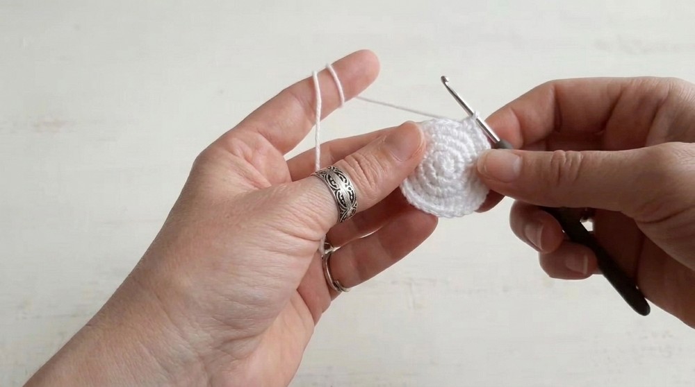 Cute Crochet Bunny Rabbit Tutorial Pattern