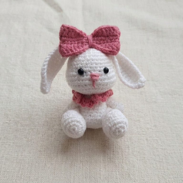 Cute Crochet Bunny Rabbit Tutorial Pattern