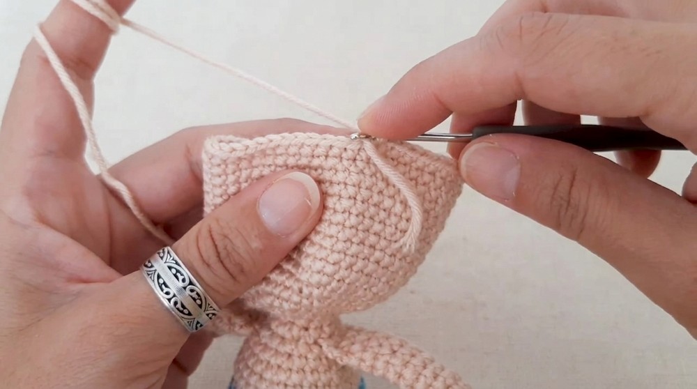 Easy Crochet Mermaid Doll Keychain Tutorial
