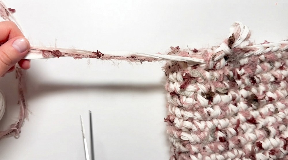 How To Crochet Bag With Flowers (9)