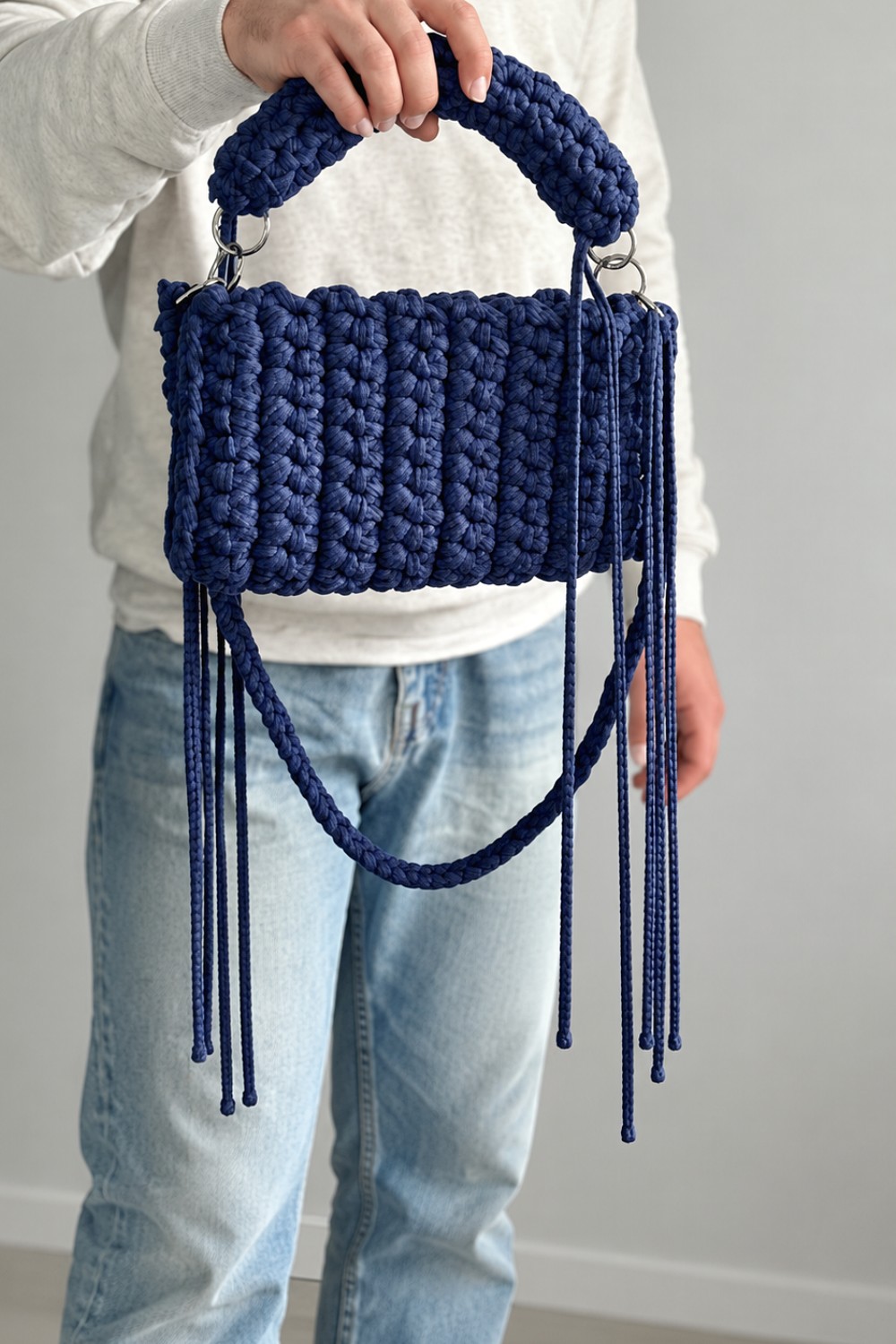 How To Crochet Beautiful Bag (2)