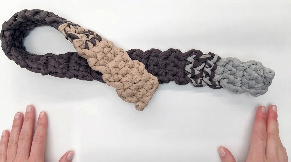 How To Crochet Beautiful Bag (8)