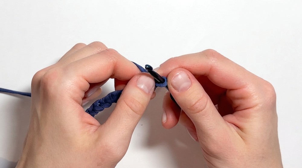 How To Crochet Easy Pattern For A Clutch Bag (10)
