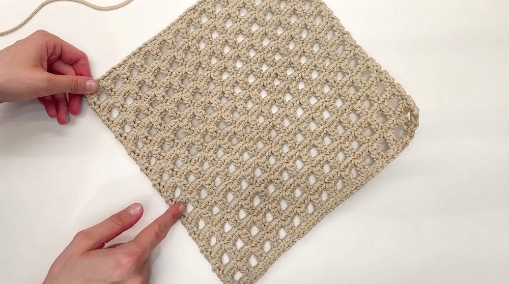 How To Crochet String Bag Made From Cord. Suitable For Beginners (11)