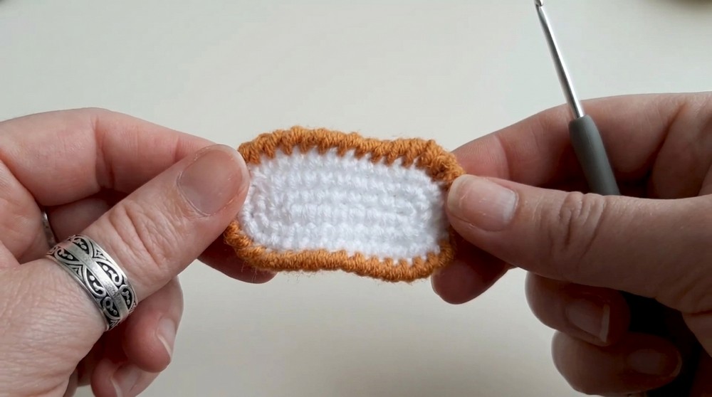 How to Make a Beautiful Crochet Rose Hair Clip